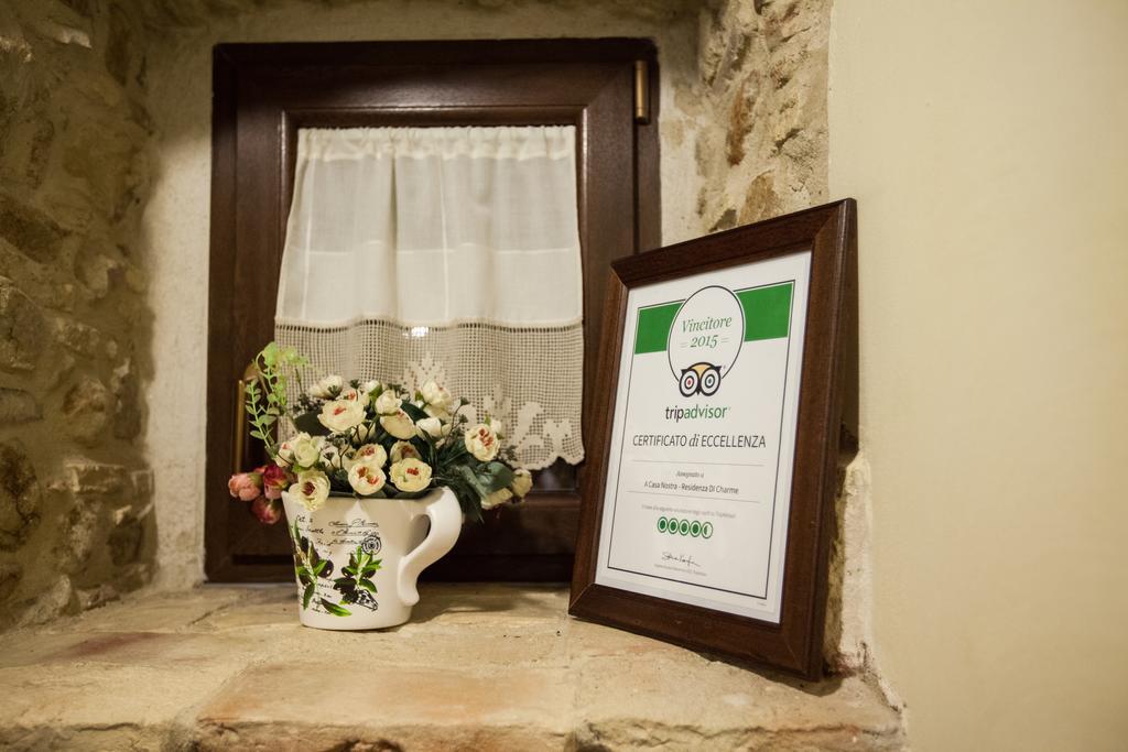 مبيت وإفطار كانديلا A Casa Nostra Residenza Di Charme المظهر الخارجي الصورة