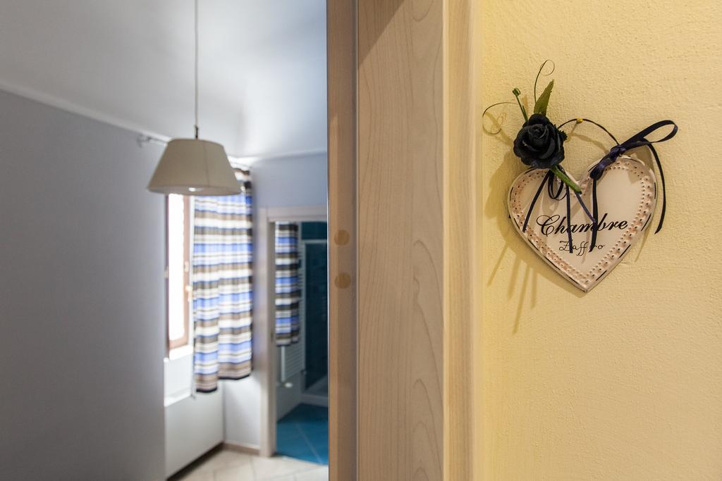 مبيت وإفطار كانديلا A Casa Nostra Residenza Di Charme الغرفة الصورة